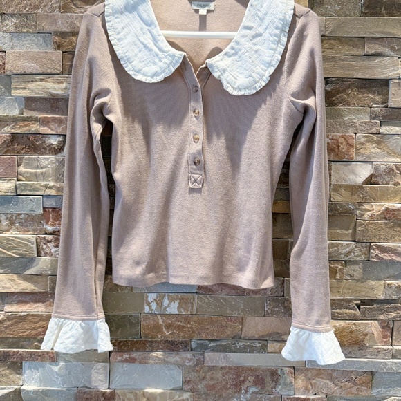 The Keira Collard Button-Front Blouse by Pilcro, Long-Sleeve, Antrhopoloie - Picture 2 of 3